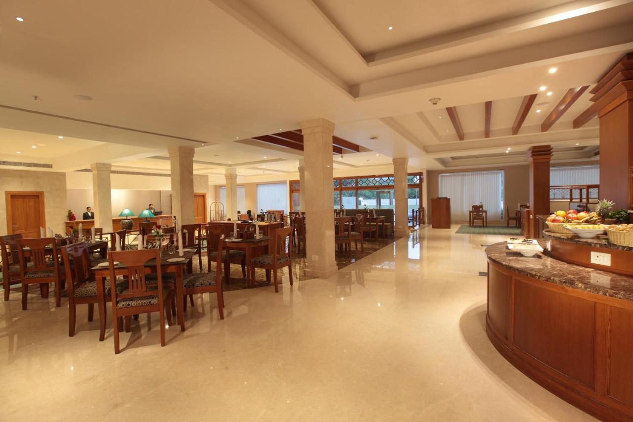 Monsoon Empress Kochi Hotel Luaran gambar